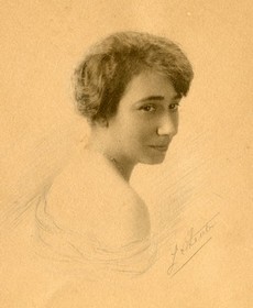 Hélène Maury
